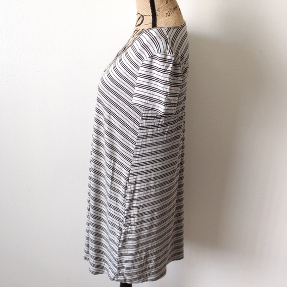 Forever 21 Small Grey & Black Striped Short Sleeve Midi Dress - Picture 3 of 6